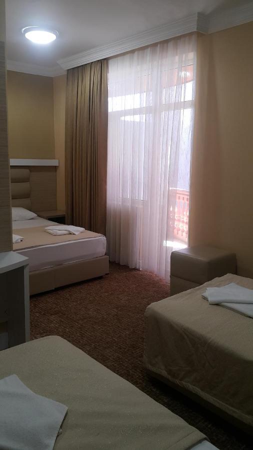 Hotel Genatsvale บาทูมิ ภายนอก รูปภาพ