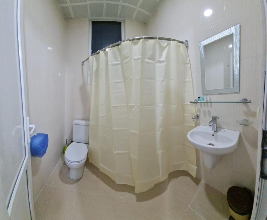 Hotel Genatsvale บาทูมิ ภายนอก รูปภาพ